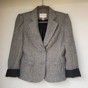 FLASH SALE!! -- Gray White House Black Market Chic Jacket -- Size 6